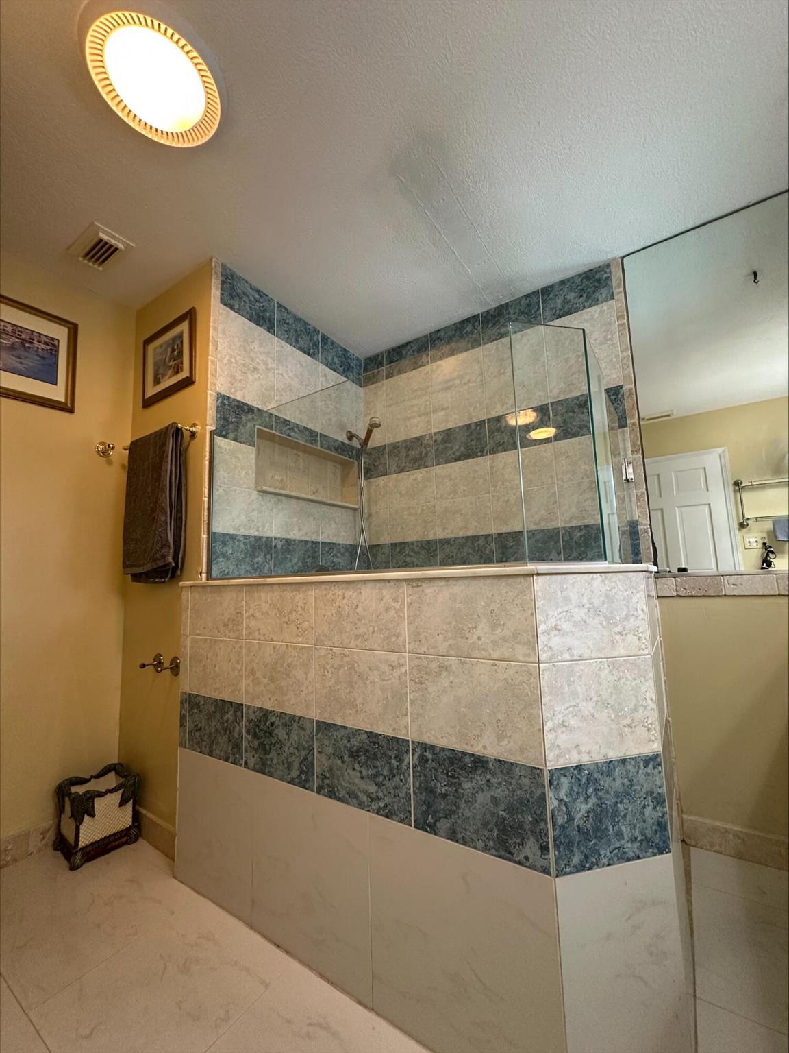 SOUTH PORT ST LUCIE UNIT - Residential Lease
