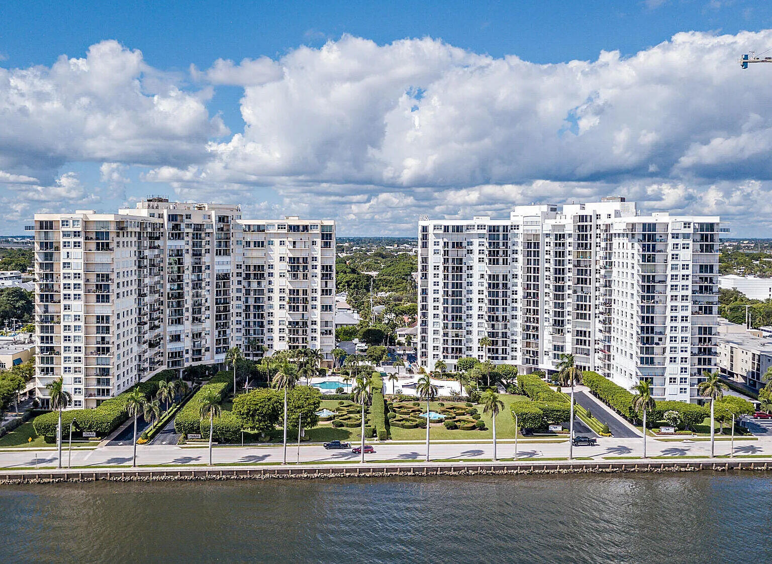 1801 S FLAGLER Drive 104