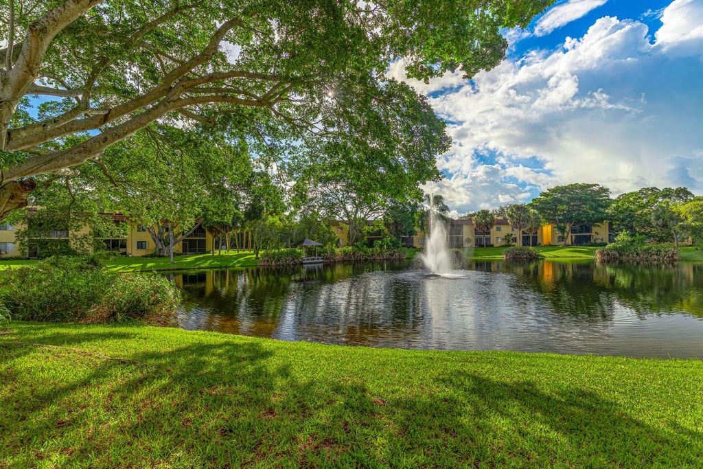 Photo of 848 SW 9th Street Circle #105, Boca Raton, FL 33486 (MLS # R11130861)