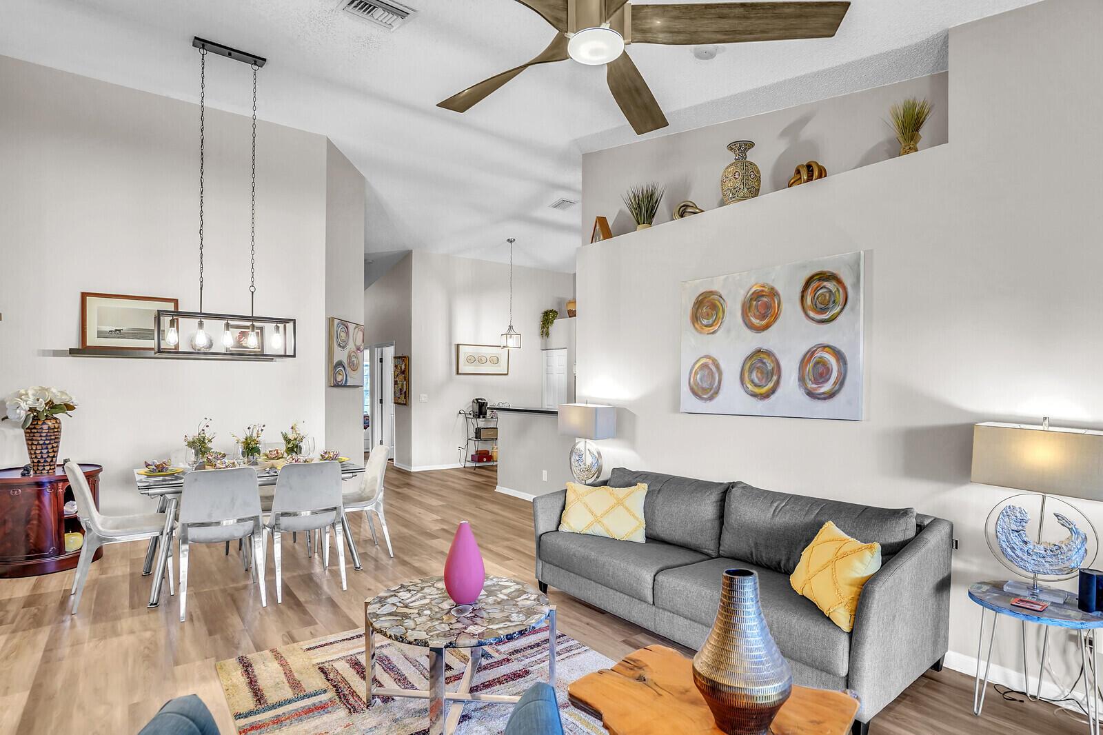 TUSCANY BAY - Residential