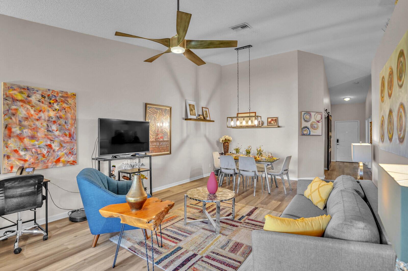 TUSCANY BAY - Residential