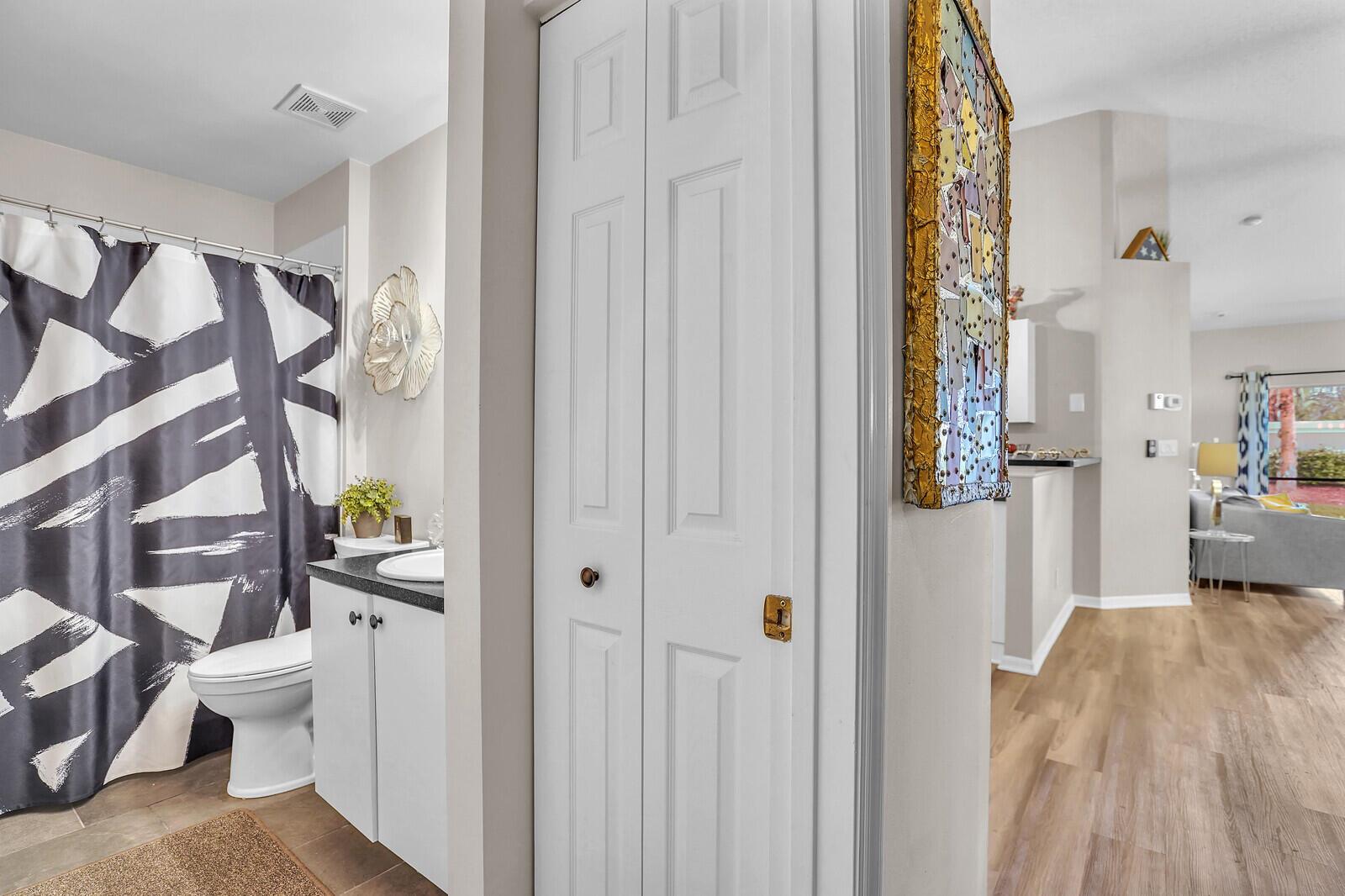 TUSCANY BAY - Residential