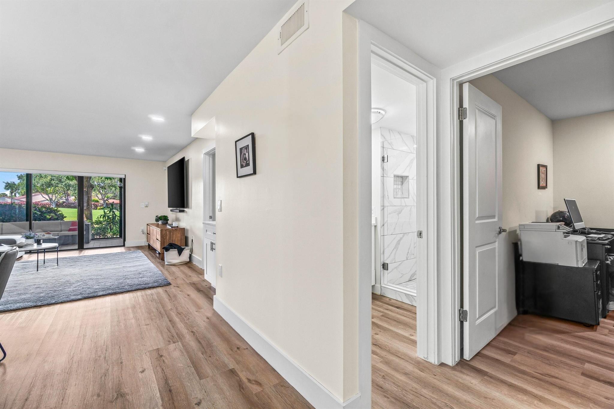 STRATFORD AT HUNTERS RUN - Residential