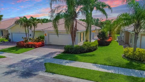 Photo of 11216 SW Pembroke Drive, Port Saint Lucie, FL 34987 (MLS # B26045383)