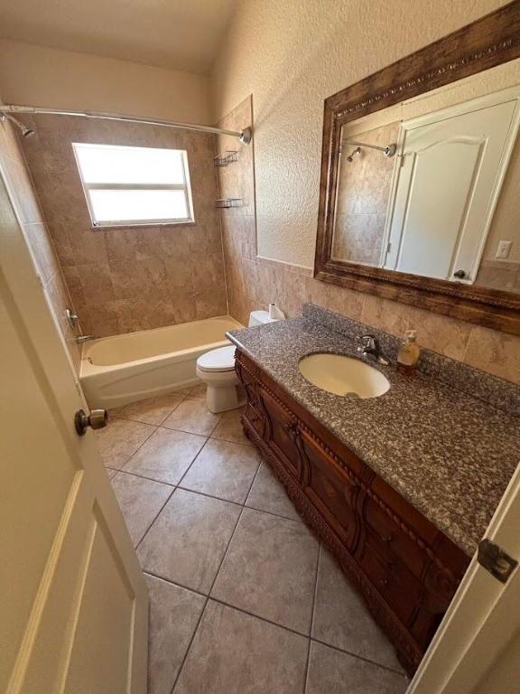 KENWOOD - Residential Lease