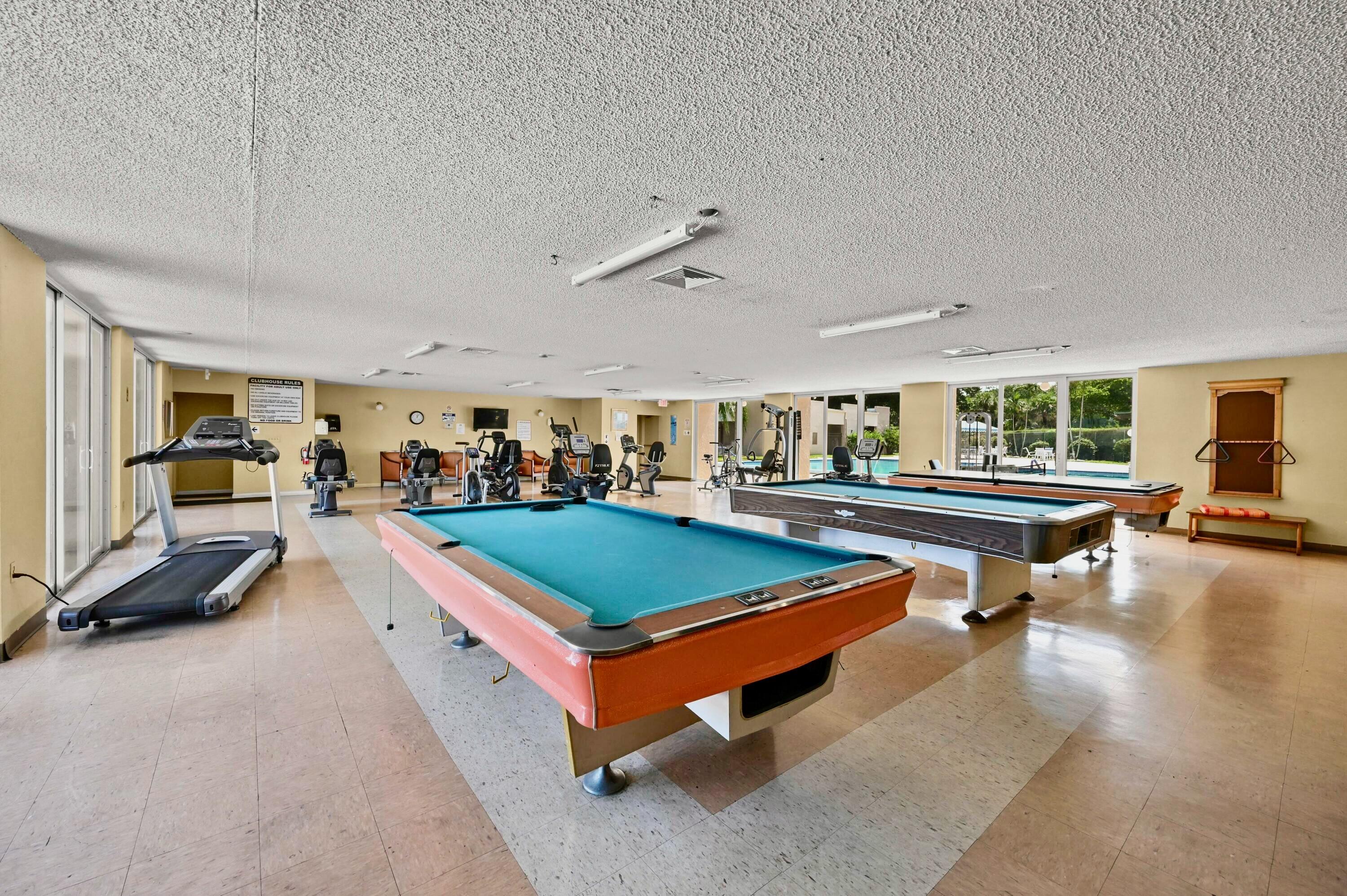 LAKESIDE VILLAGE CONDO 7 - Residential