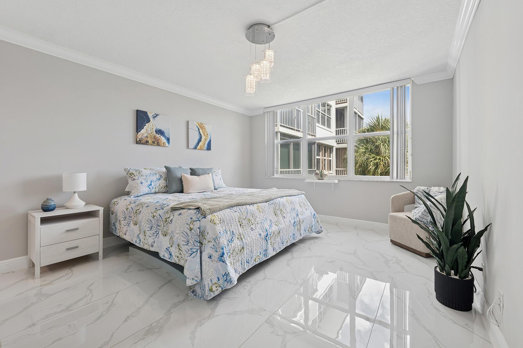 TROPIC BAY CONDO - Residential