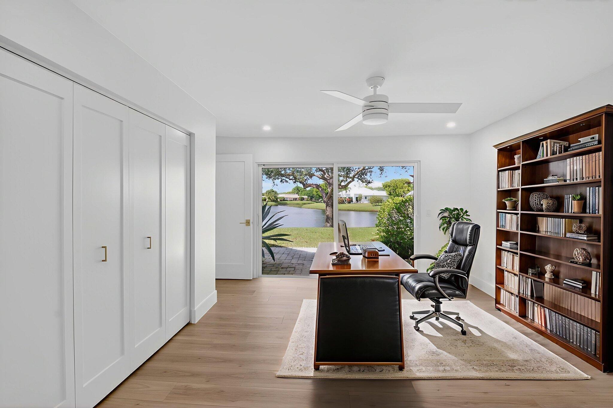 DELRAY DUNES - Residential