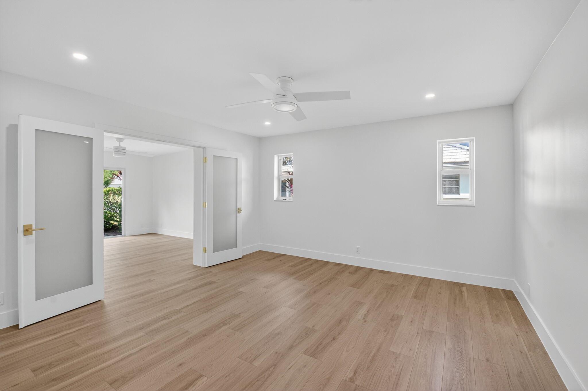 DELRAY DUNES - Residential