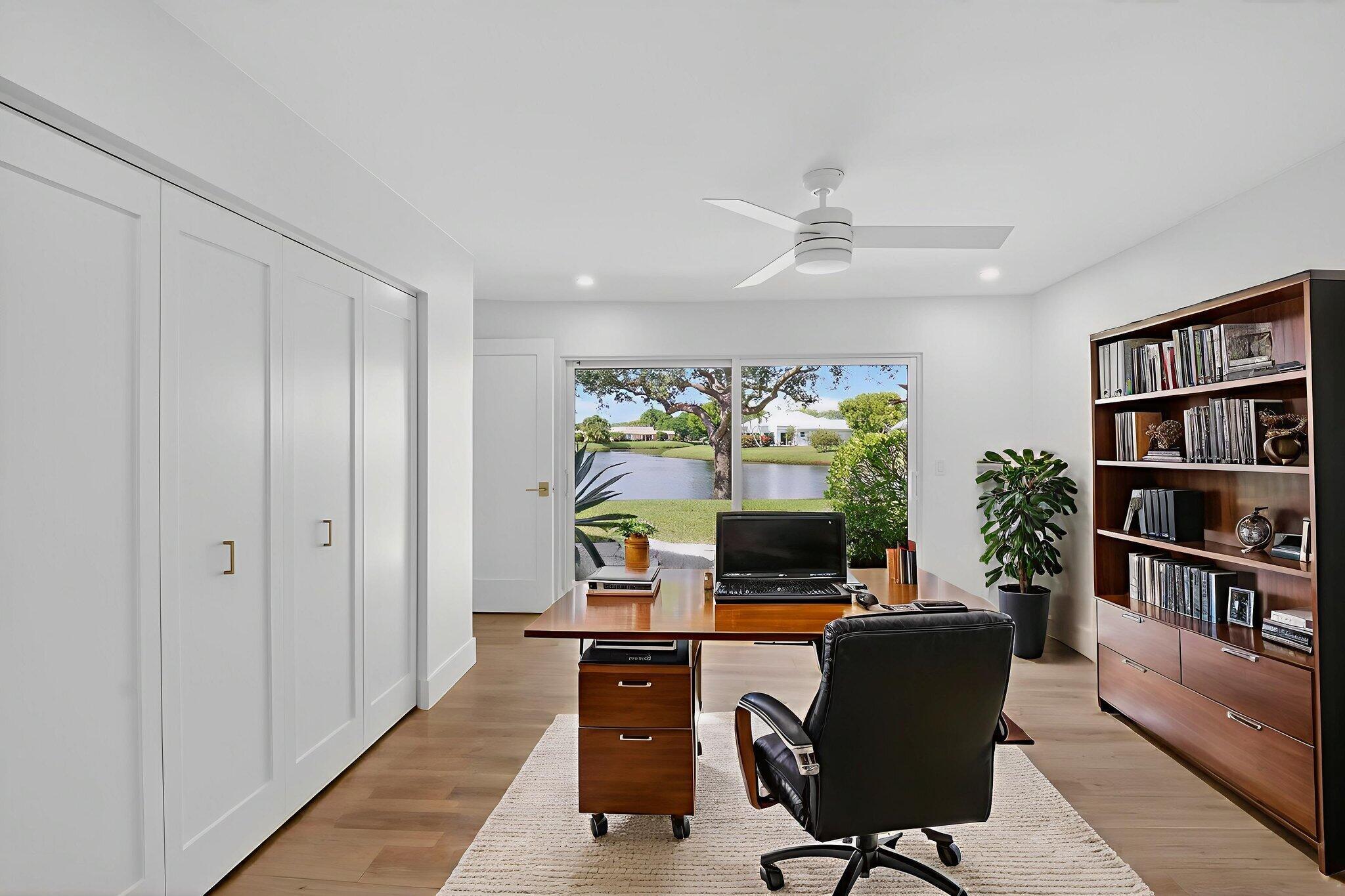 DELRAY DUNES - Residential