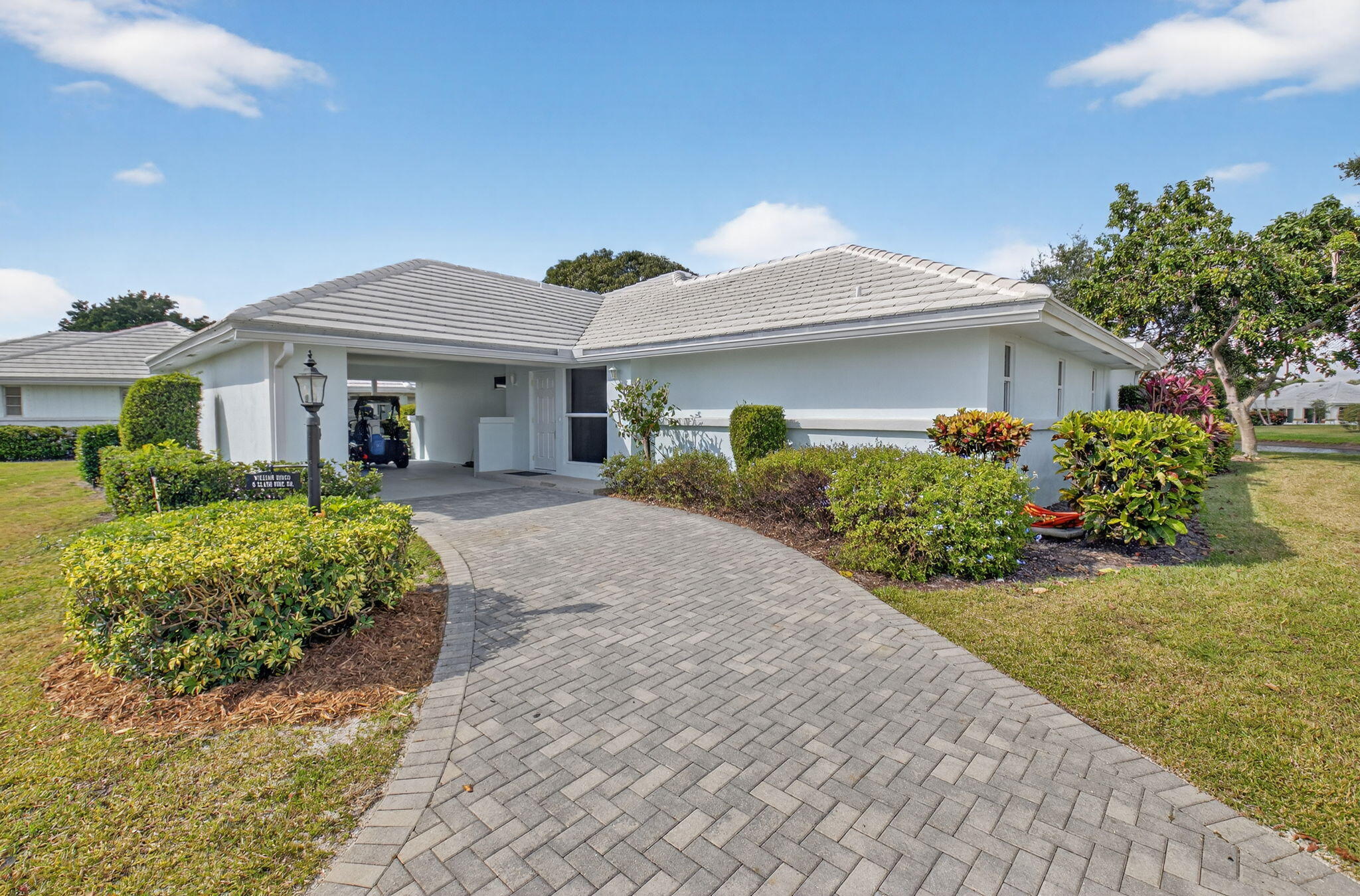 8 Slash Pine Drive