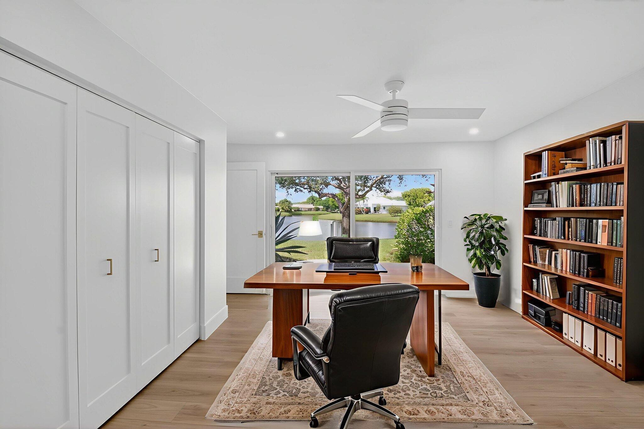 DELRAY DUNES - Residential