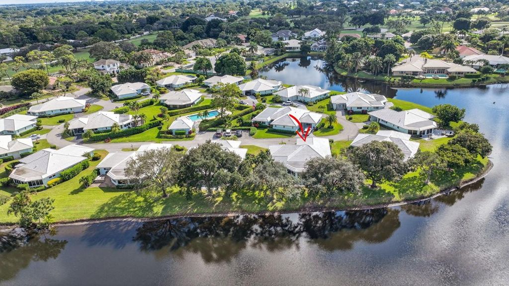 Photo of 8 Slash Pine Drive, Boynton Beach, FL 33436 (MLS # R11139445)