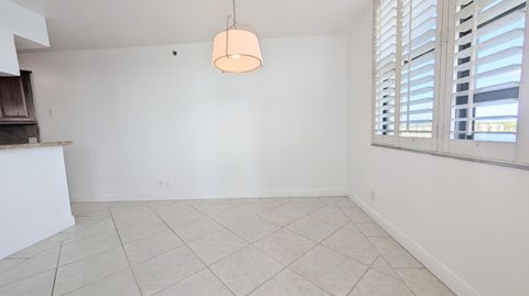 Tiny photo for 105 Lake Emerald DR #810, Oakland Park, FL 33309 (MLS # B26046459)