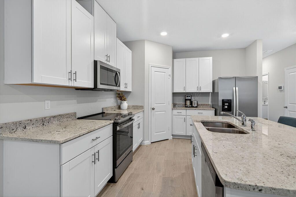 Photo of 5696 SE Edgewater Circle, Stuart, FL 34997 (MLS # B26013851)