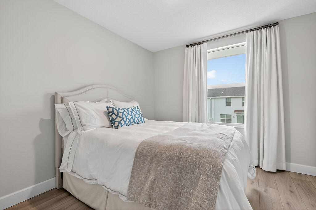 WILLOUGHBY TOWNHOMES PUD - Residential