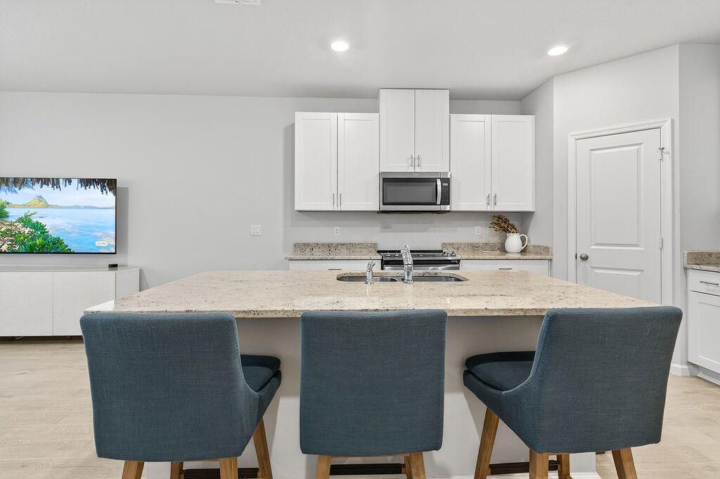 Photo of 5696 SE Edgewater Circle, Stuart, FL 34997 (MLS # B26013851)