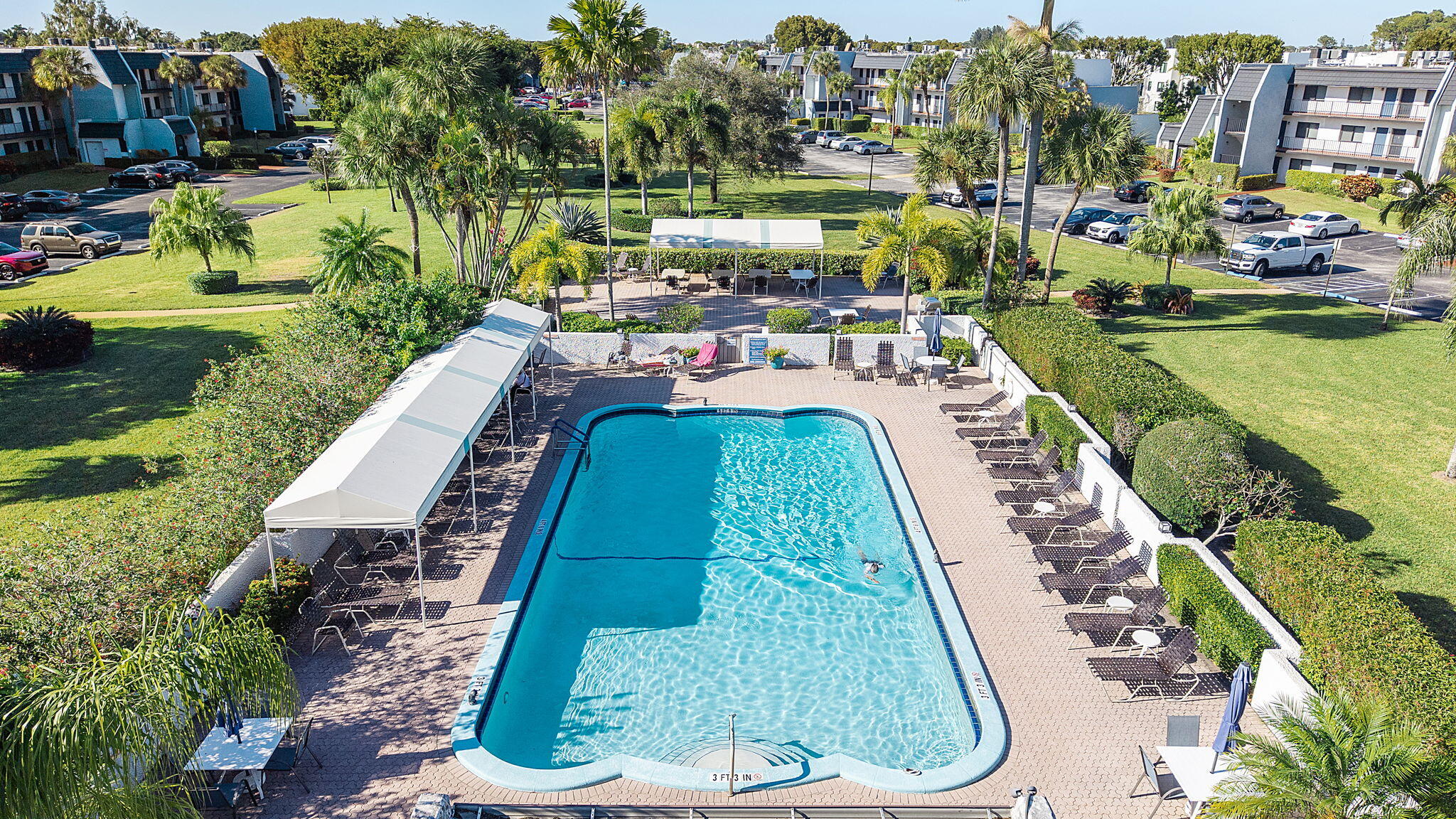 FOUNTAINS OF PALM BEACH CONDO 5 - Residential