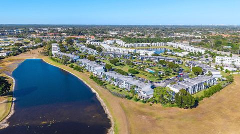 Tiny photo for 4266 Deste Court #307, Lake Worth, FL 33467 (MLS # R11162974)