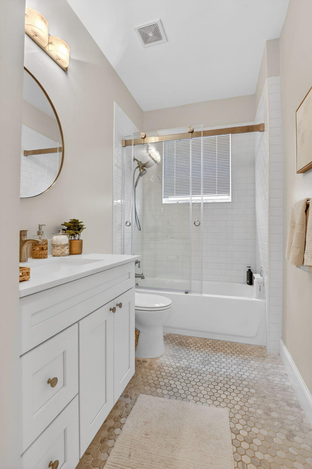 PALMA VISTA - Residential Lease