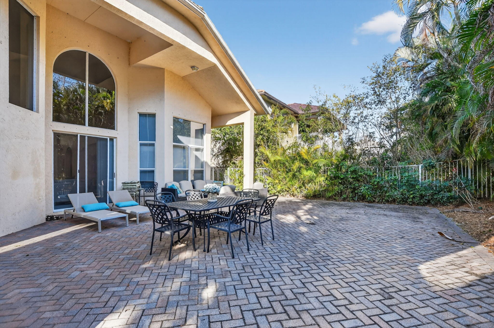 PALMA VISTA - Residential Lease