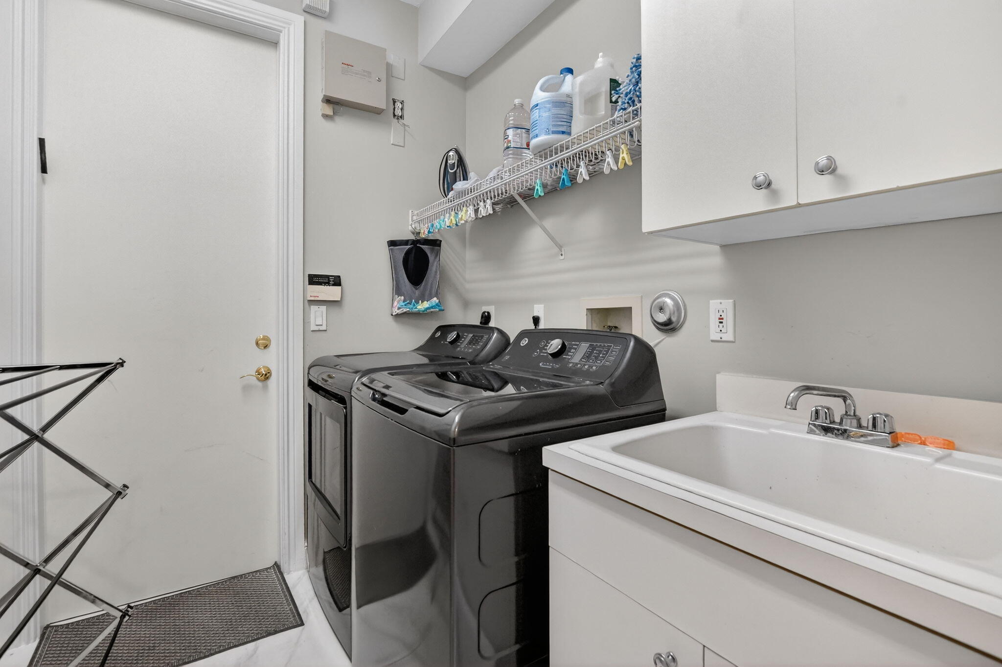 PALMA VISTA - Residential Lease