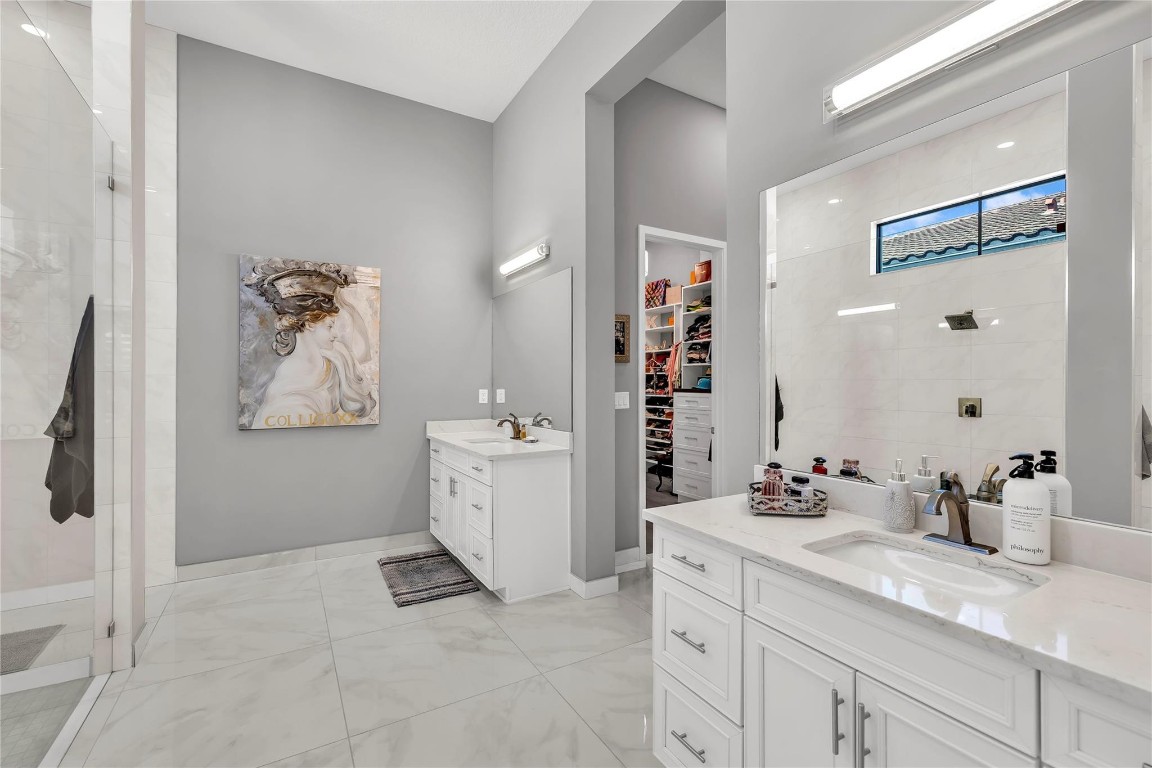 The Falls at Parkland - Residential