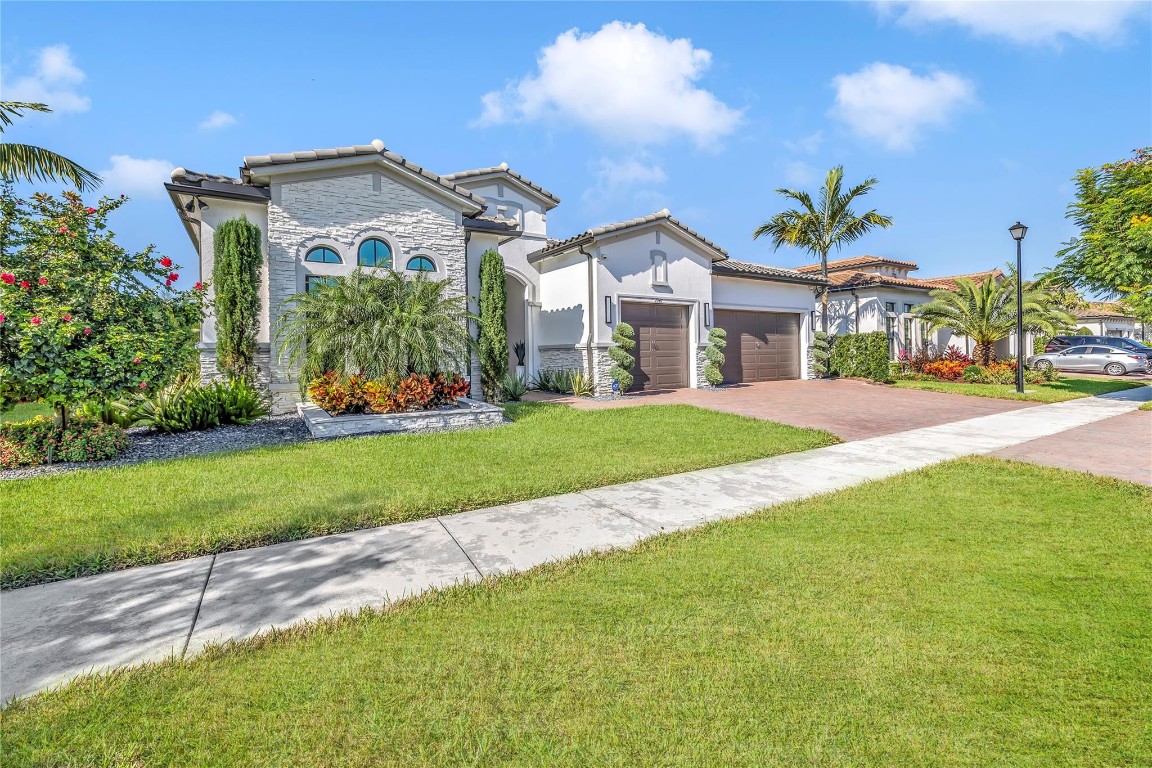 The Falls at Parkland - Residential