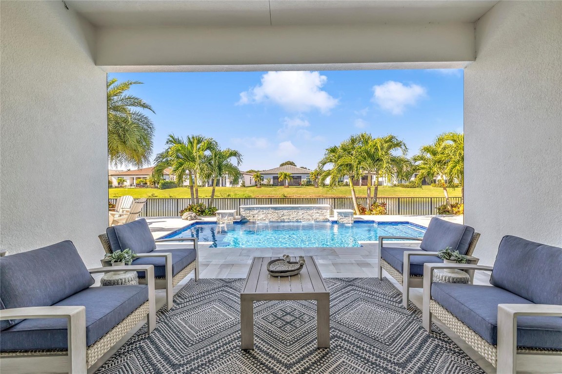 The Falls at Parkland - Residential