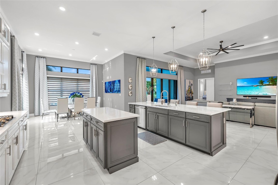 The Falls at Parkland - Residential