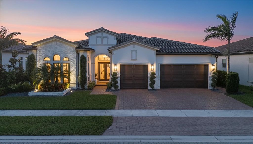 Photo of 7947 E Juniper Dr, Parkland, FL 33067 (MLS # F10542252)