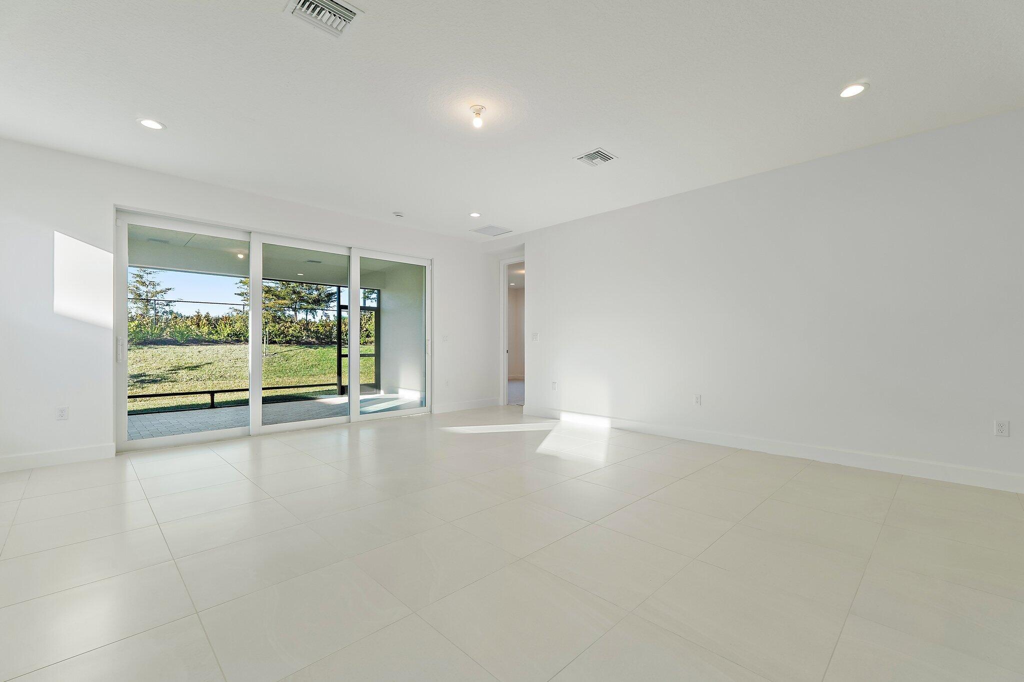 Valencia Grove - Residential