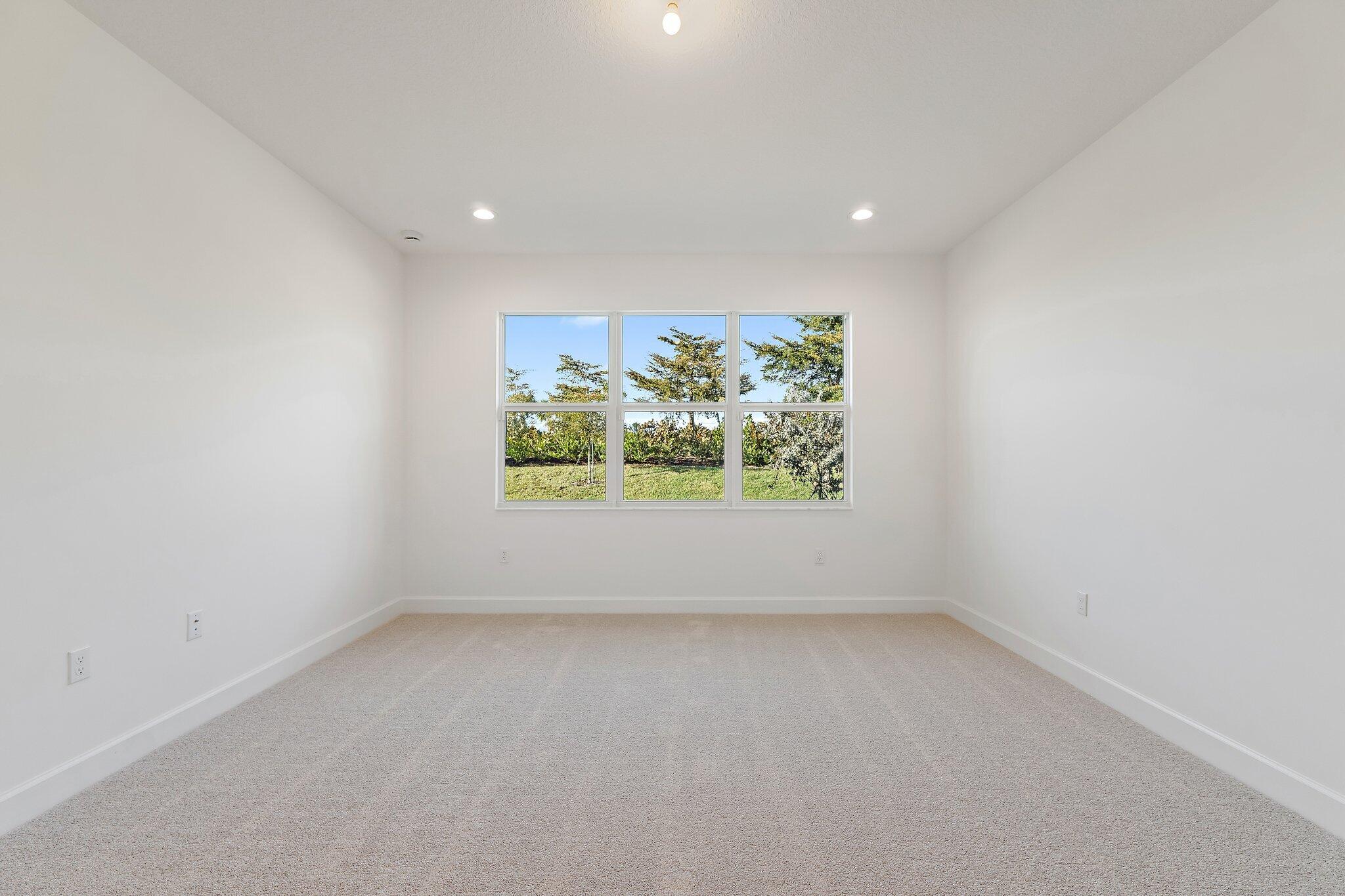 Valencia Grove - Residential