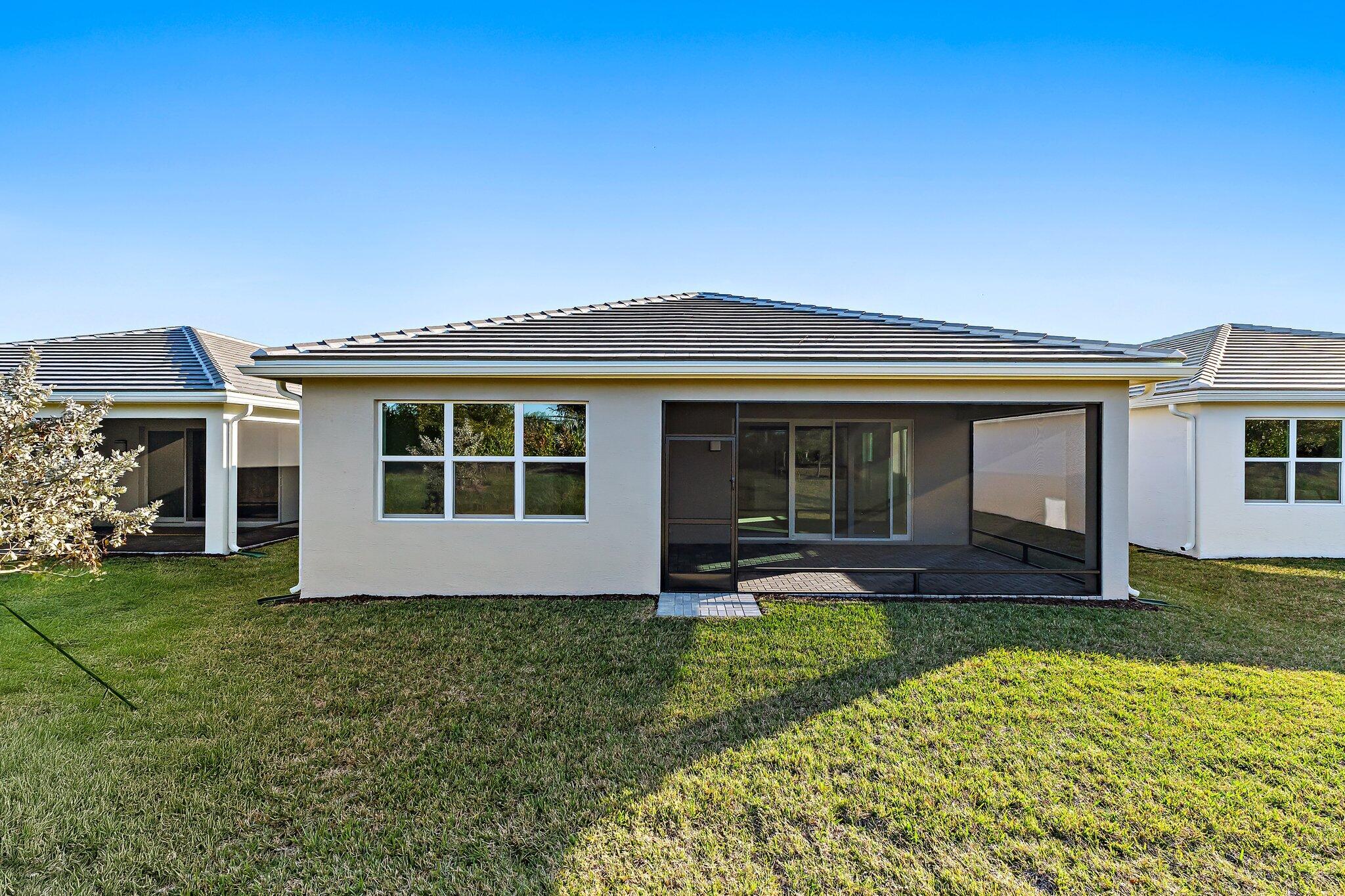 Valencia Grove - Residential