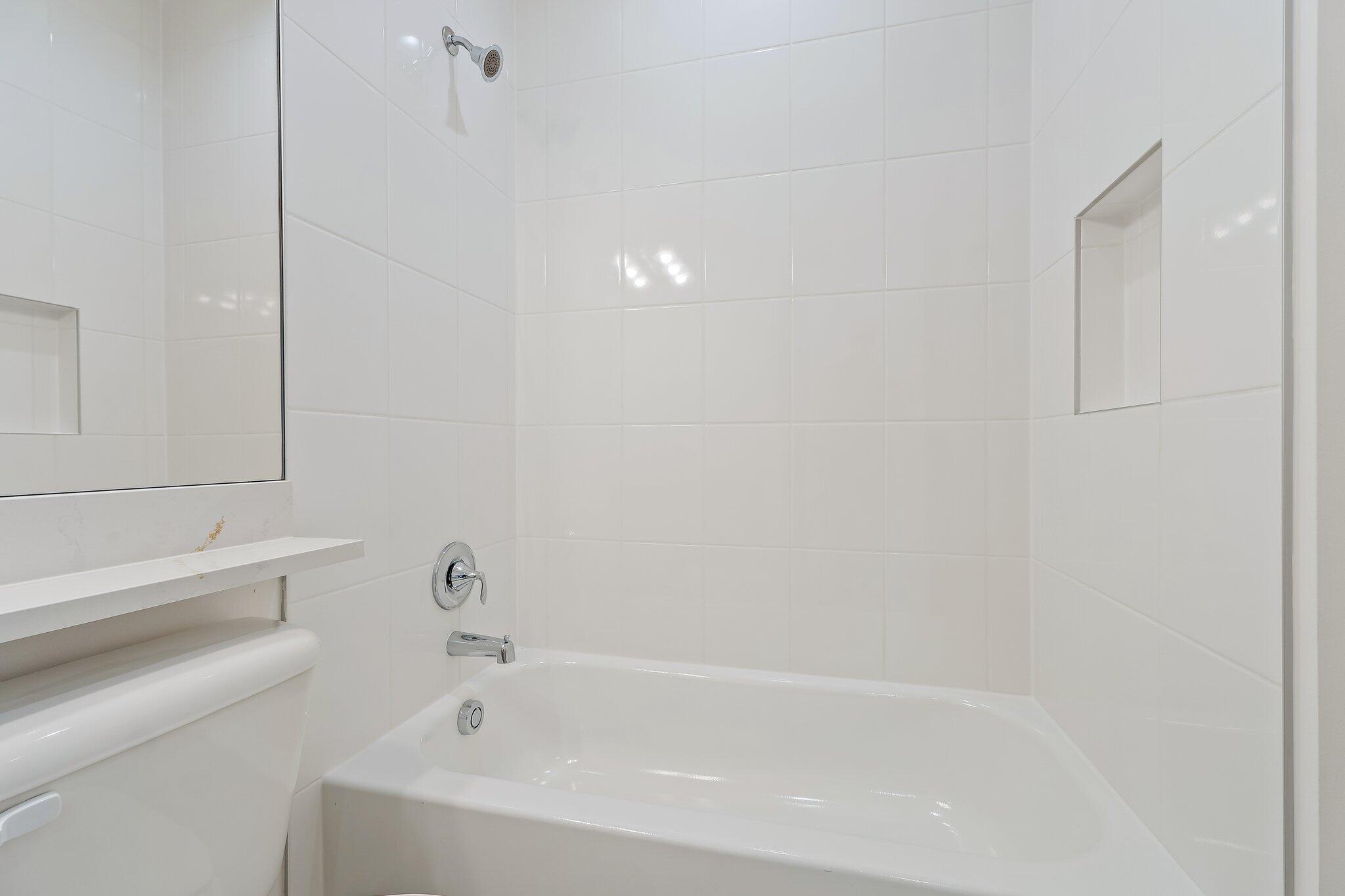 Valencia Grove - Residential