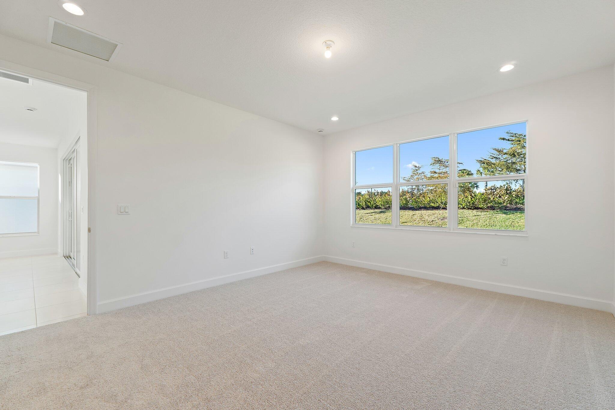 Valencia Grove - Residential