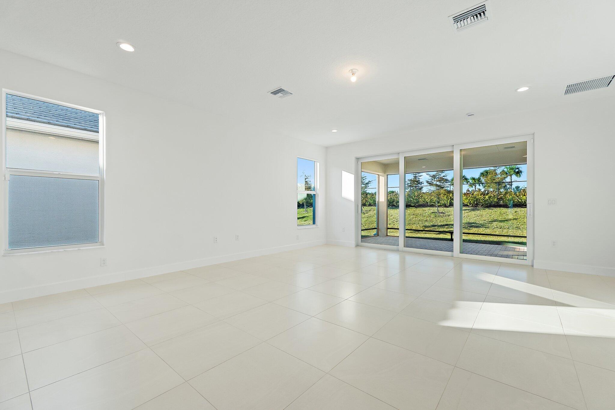 Valencia Grove - Residential