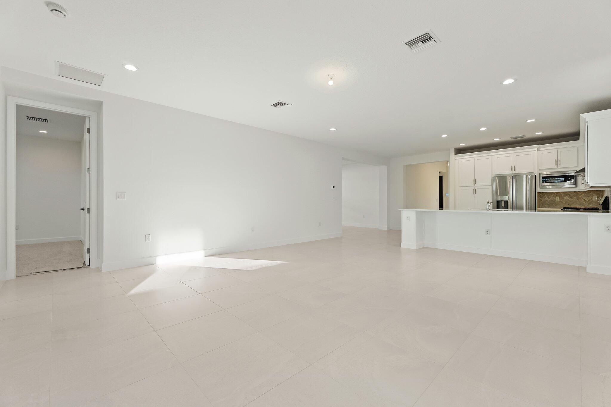 Valencia Grove - Residential