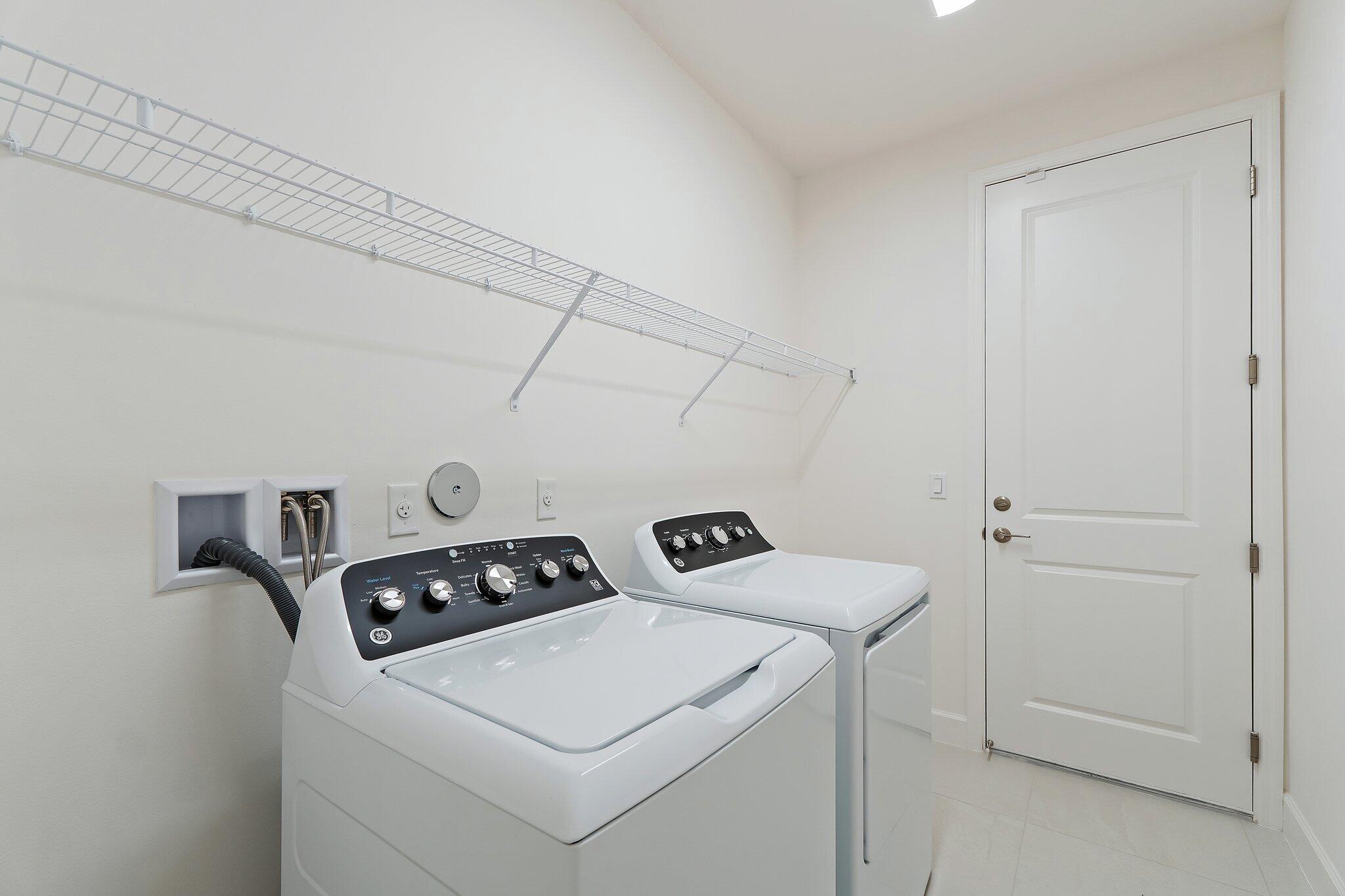 Valencia Grove - Residential