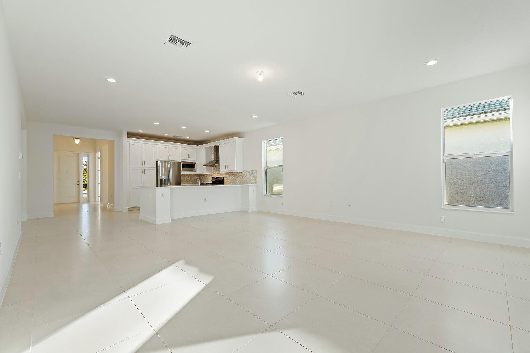 Valencia Grove - Residential