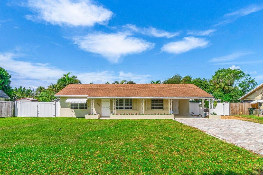 Photo of 640 Jaeger Drive, Delray Beach, FL 33444 (MLS # B26017500)
