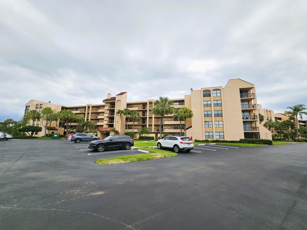 Photo of 2255 Lindell Boulevard #4511, Delray Beach, FL 33444 (MLS # B26020931)