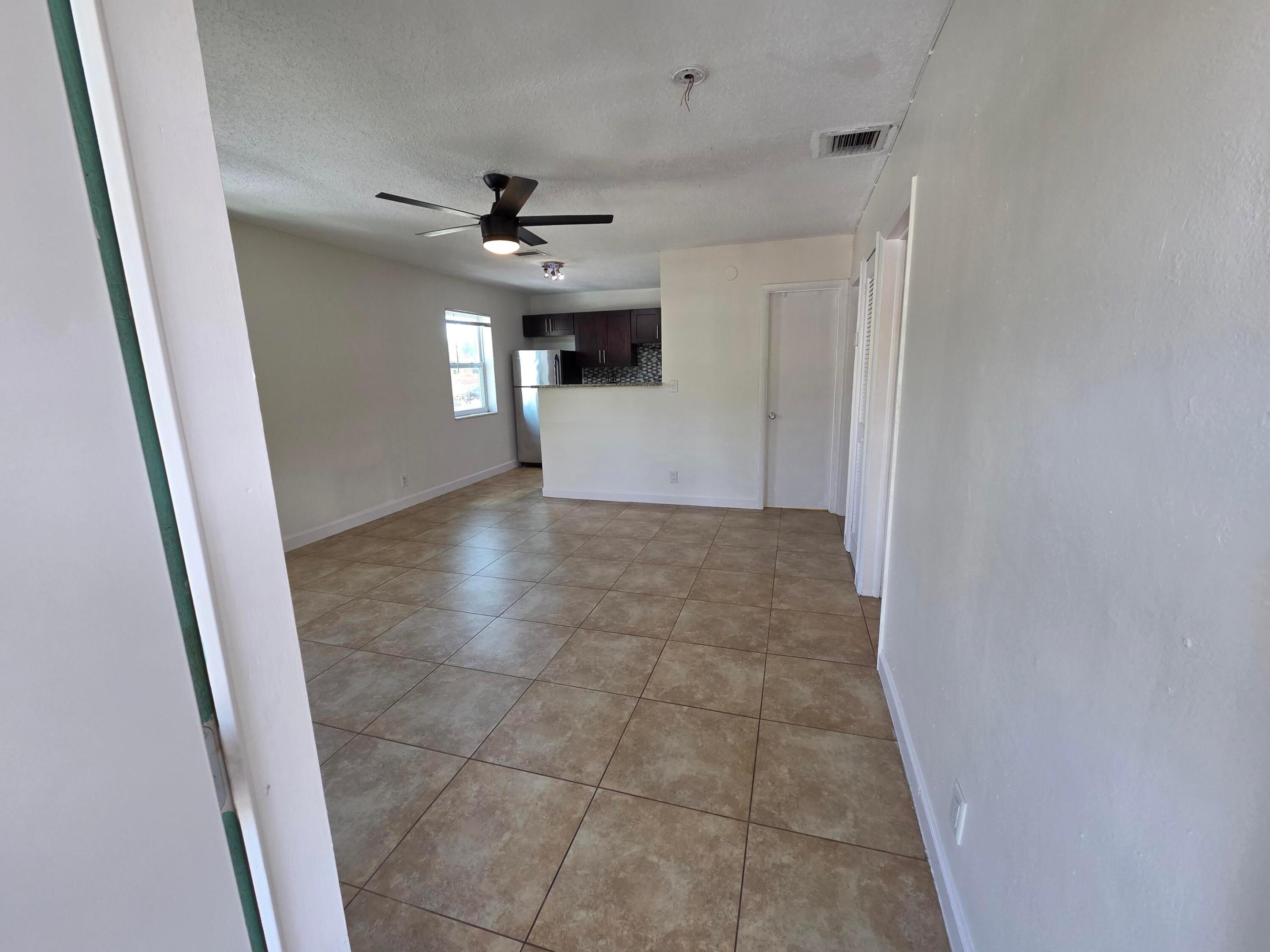 DAVIS ADD 3-28 - Residential Lease