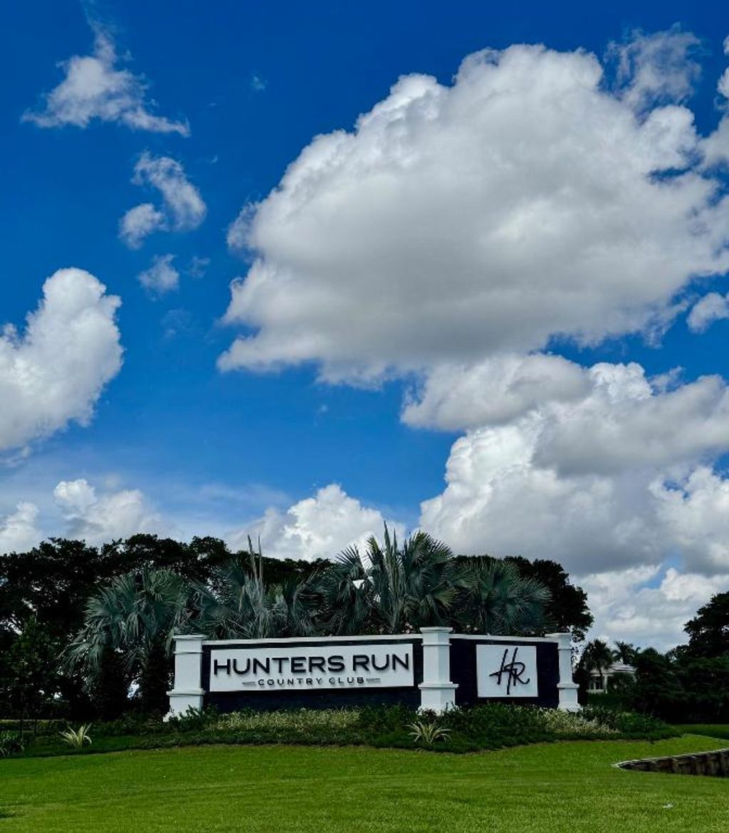 Photo of 9 Southport H Lane #H, Boynton Beach, FL 33436 (MLS # R11097841)