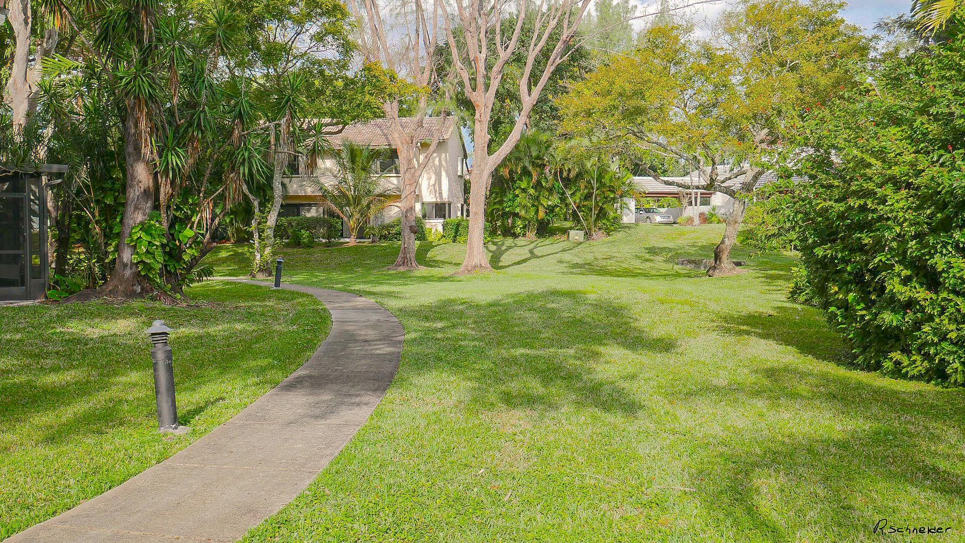 Hills Of Inverrary - Residential Lease