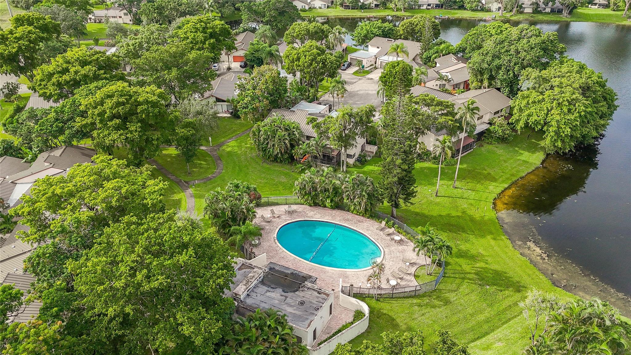 Hills Of Inverrary - Residential Lease