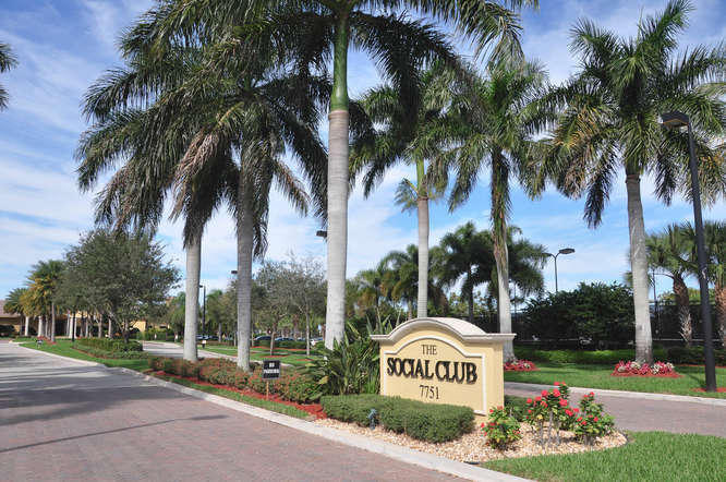 VALENCIA SHORES 3 - Residential