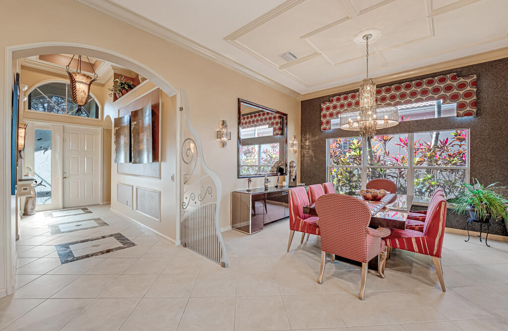 VALENCIA SHORES 3 - Residential