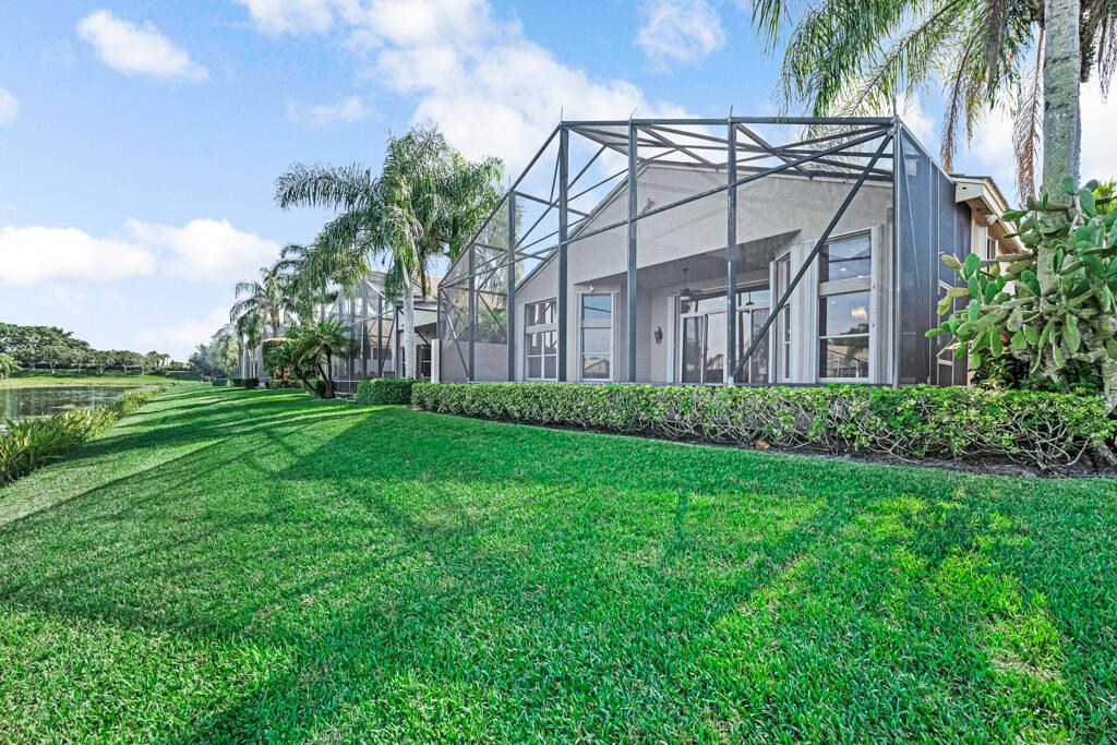 VALENCIA SHORES 3 - Residential