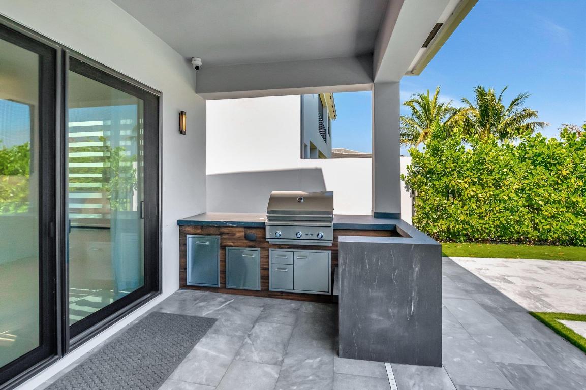 LOTUS - Residential Lease